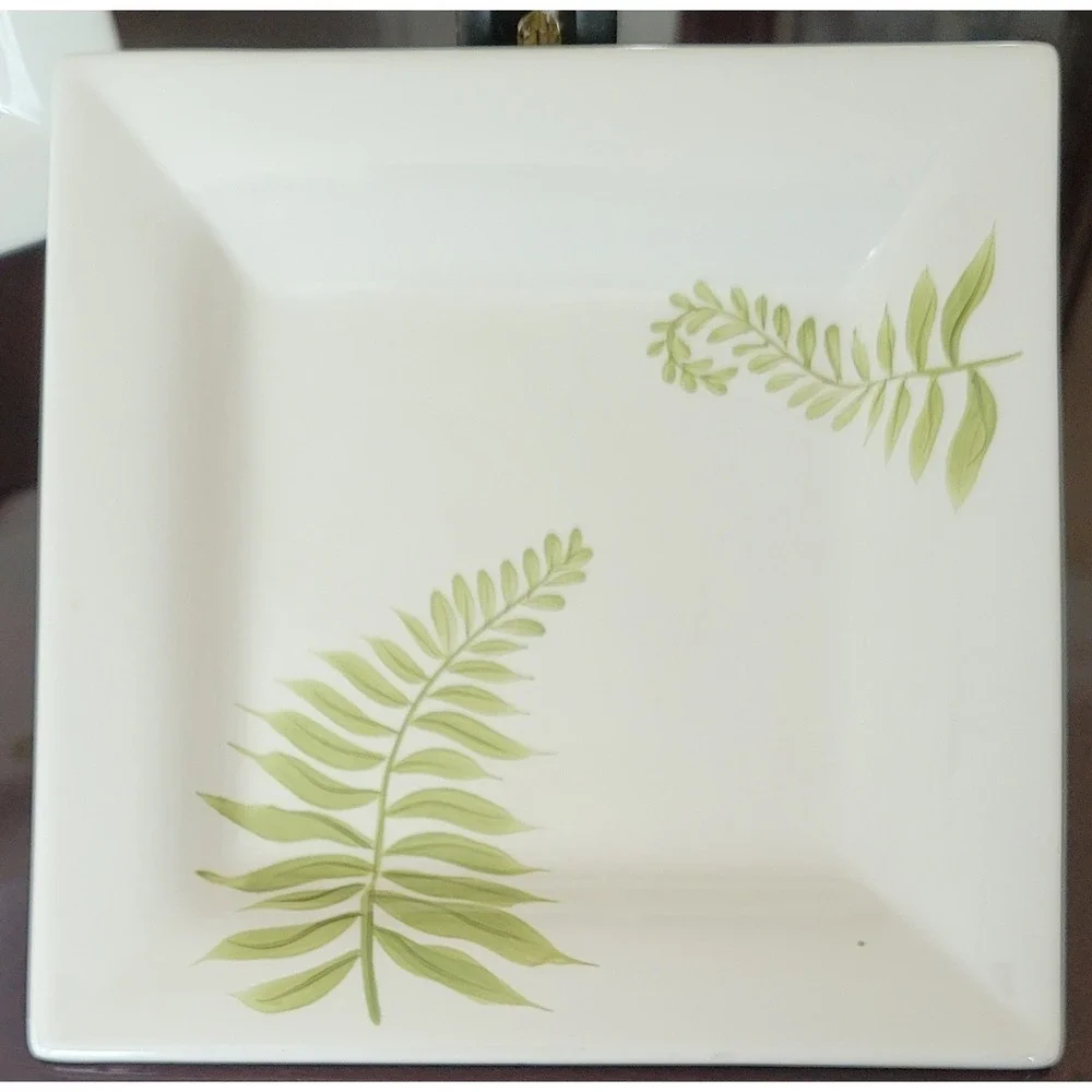 Pottery Barn Fern Square Plate Botanical‎ Leaves Modern Dinnerware RARE EUC